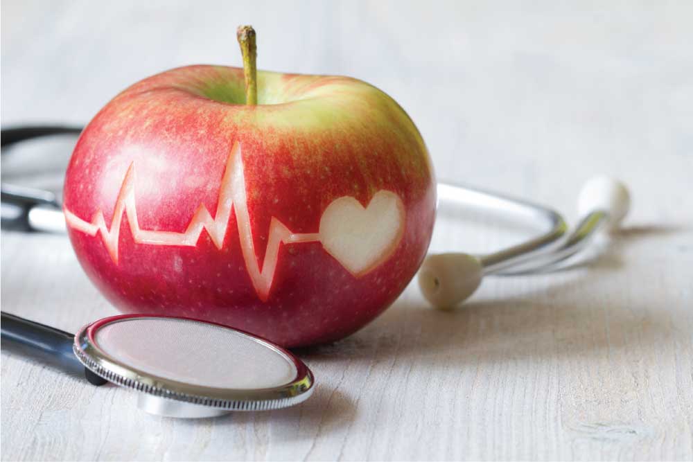 AppleWithHeartEngraving AppleWithHeartEngraving